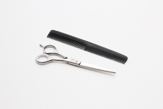 scissors_comb.jpg